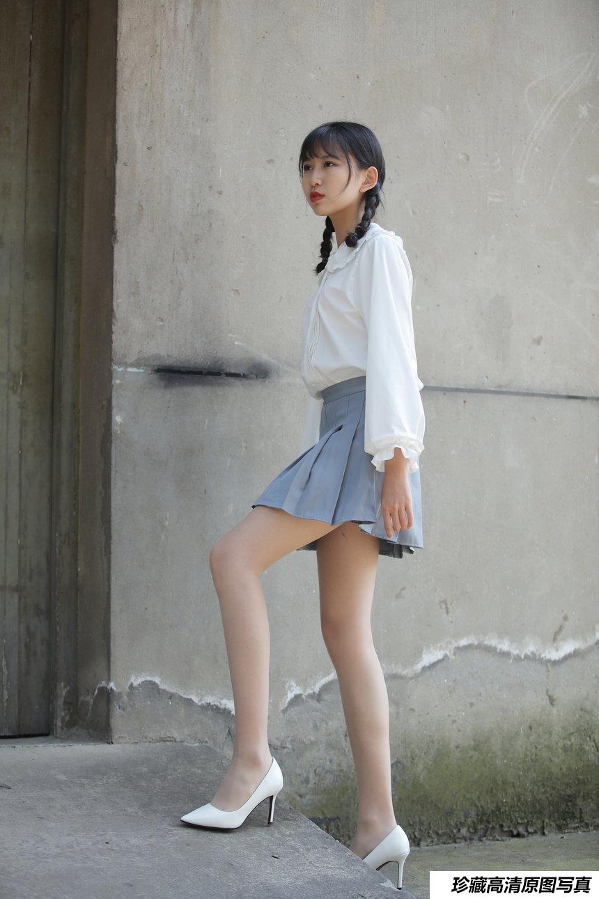 奈丝写真 NO.072 扎马尾辫 穿百褶裙–小橙子 [39P+312M]