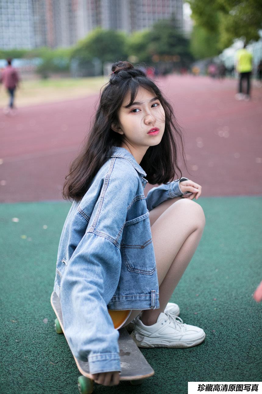 奈丝写真 NO.059 这么可爱一定是女孩子啊–-小橙子 [51P+697M]