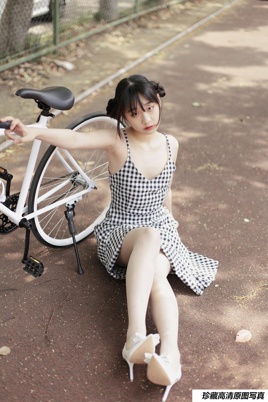 奈丝写真 NO.107 经典怀旧风-蛋白粉 [48P+554M]