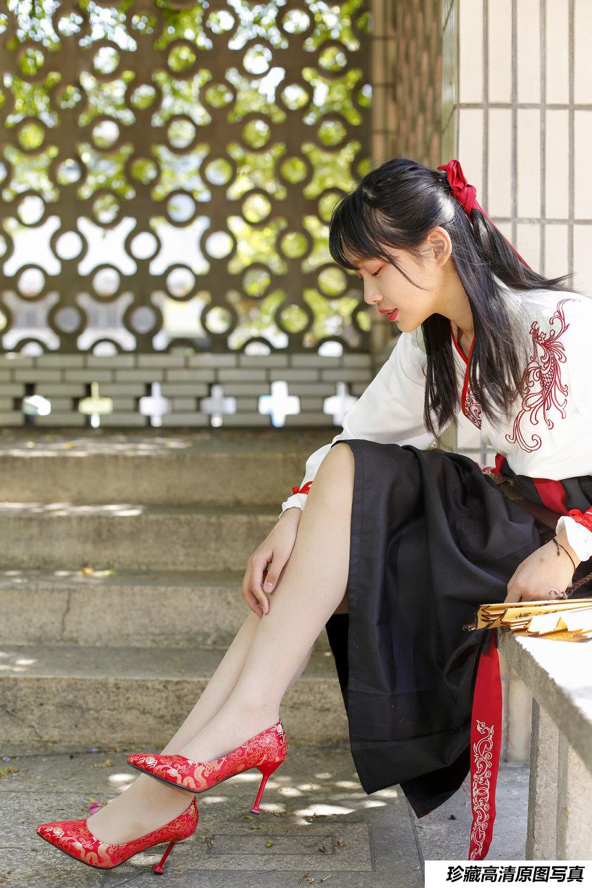 奈丝写真 NO.085 汉服#侠骨柔情 – 蛋白粉 [35P+190M]