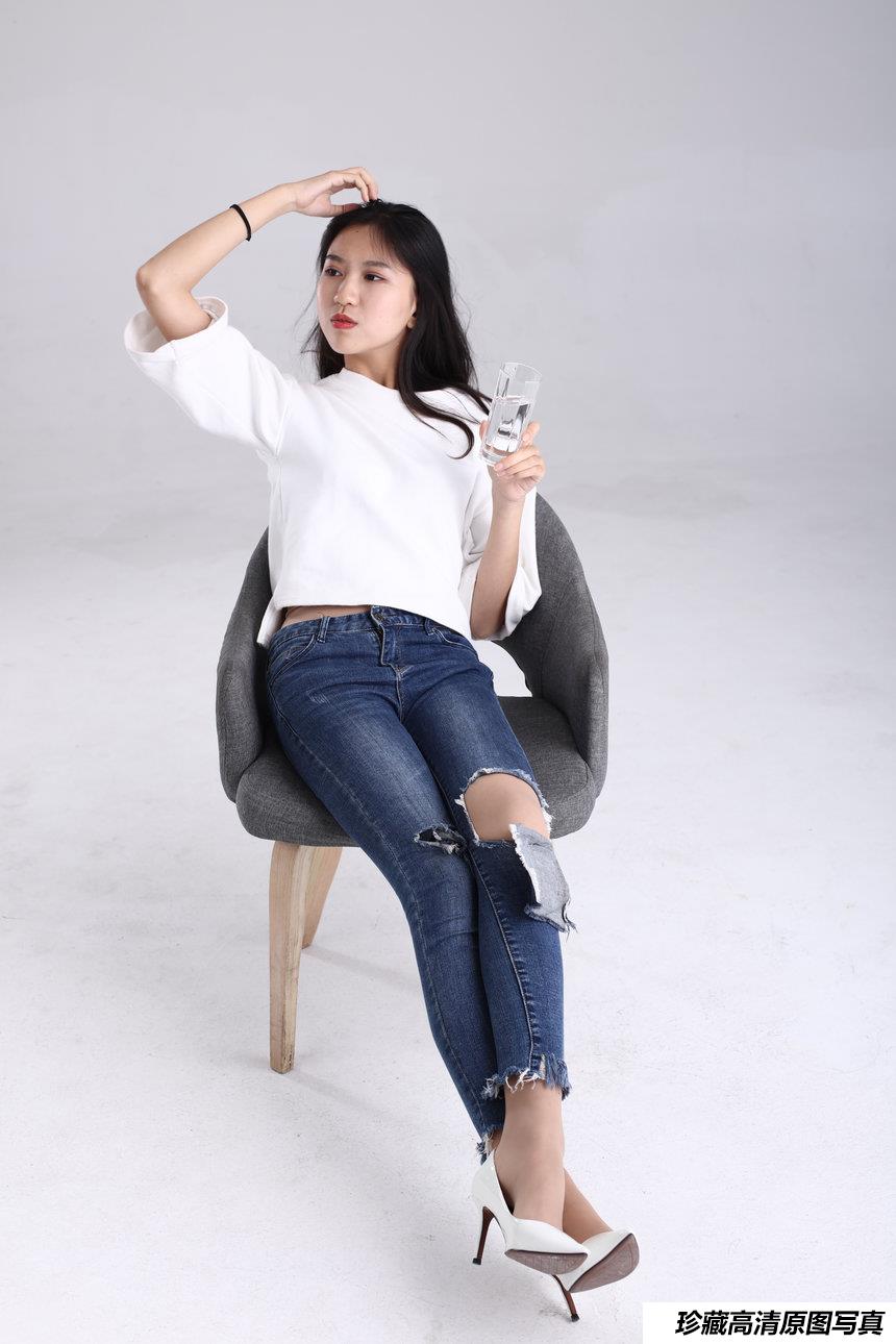 奈丝写真 NO.129 居家旅行必备良品之裤里丝-小橙子 [47P+559M]