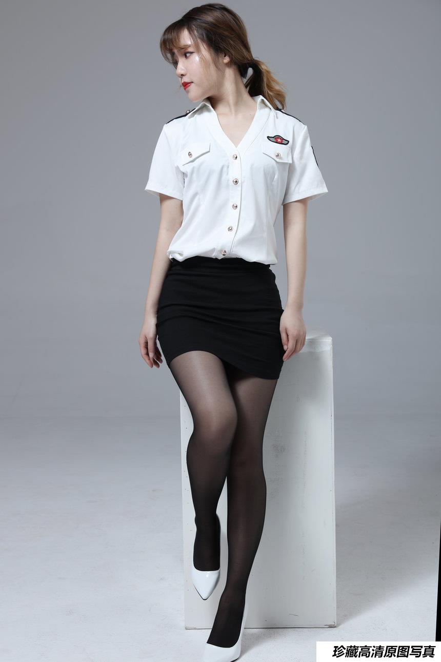 奈丝写真 NO.115 制服黑丝-高高 [35P+375M]