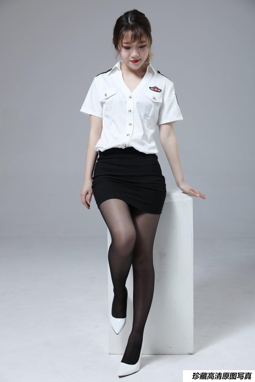 奈丝写真 NO.115 制服黑丝-高高 [35P+375M]