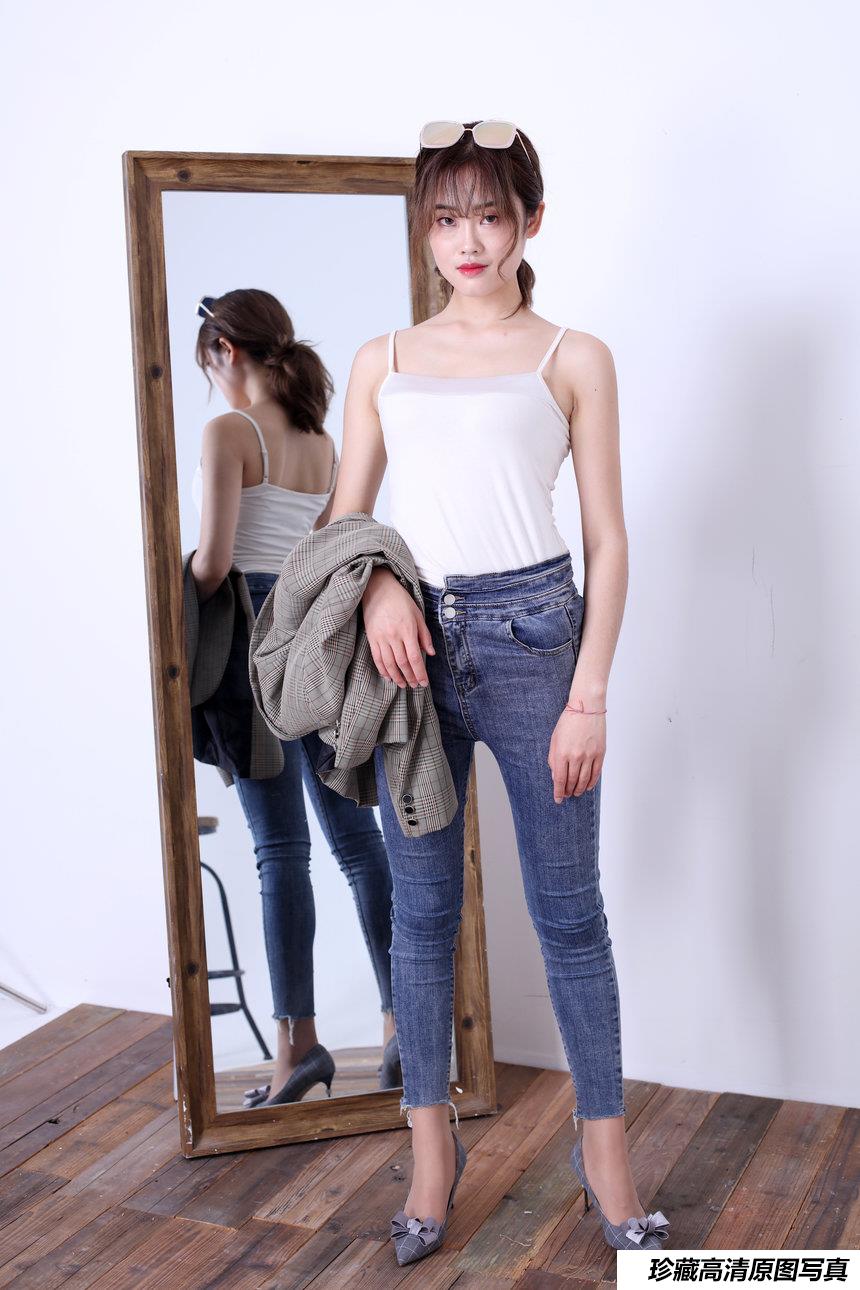 奈丝写真 NO.113 牛仔裤里丝-可乐 [47P+811M]