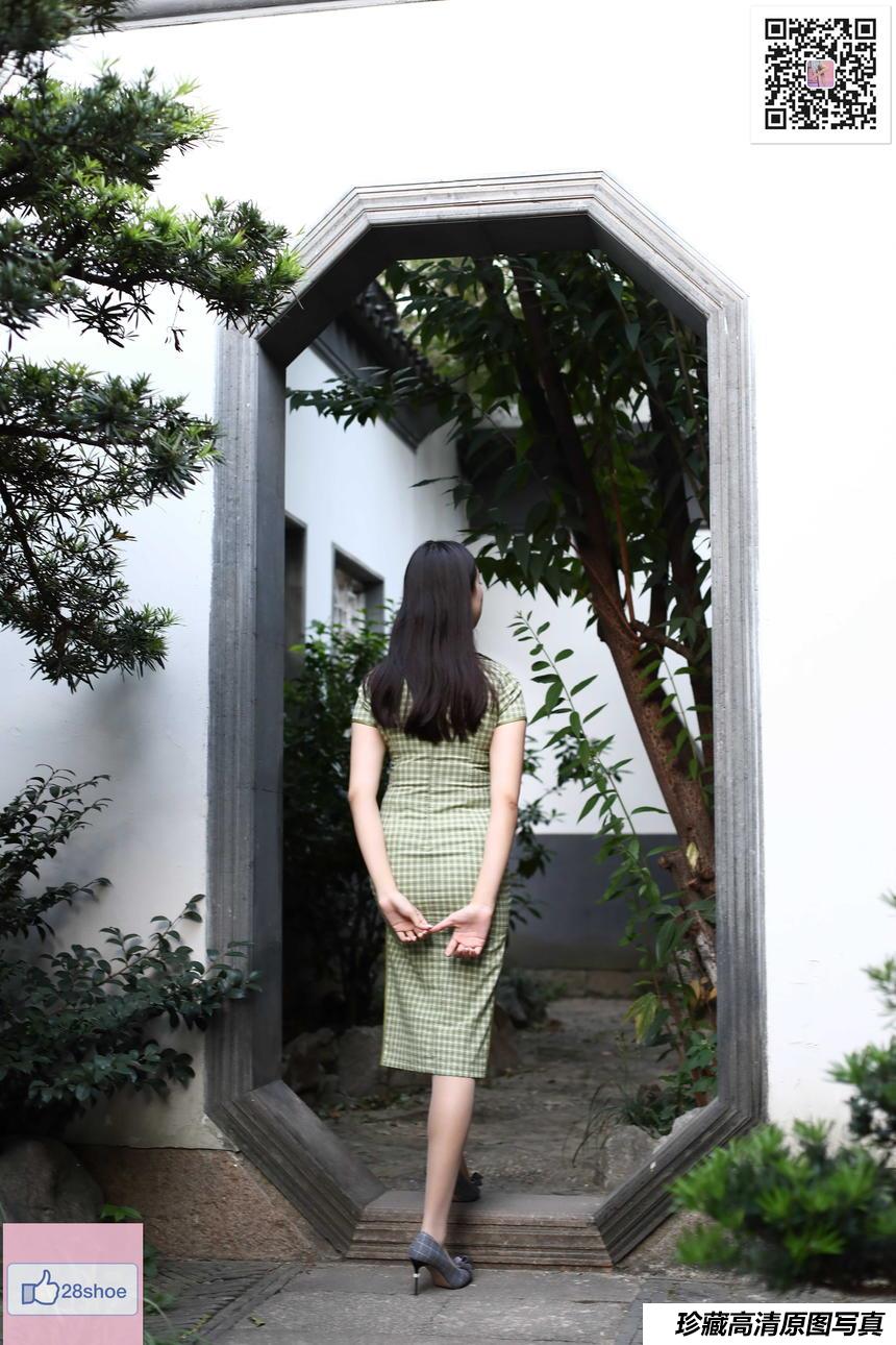 奈丝写真 NO.151 修长美腿配肉丝-乐乐 [46P+61.5M]