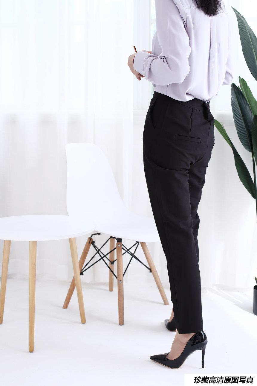 奈丝写真 NO.135 午后咖啡-小啊刀 [39P+400M]