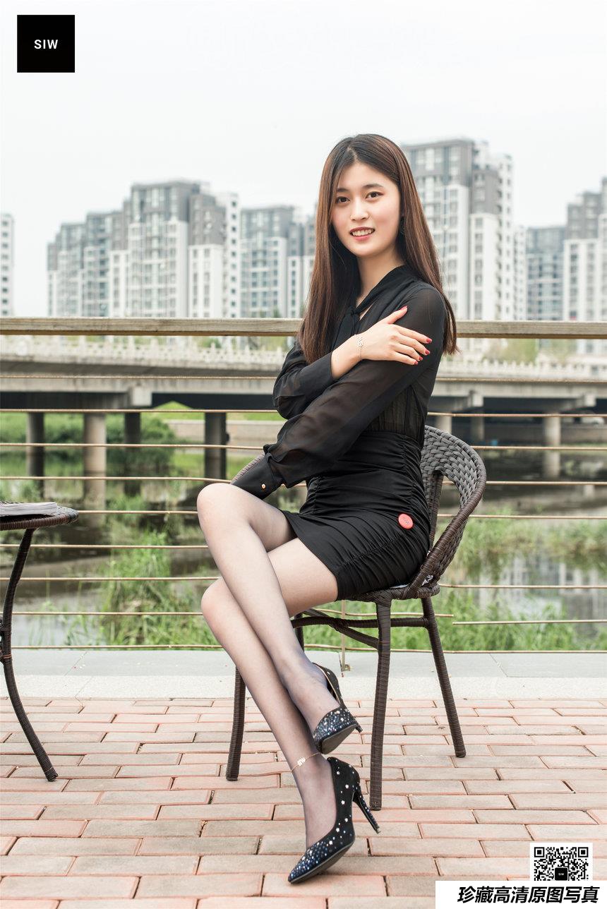 SIW斯文传媒 049 黑色薄纱长袖挂脖丝带连衣裙 - 甄真 [61P-158M]