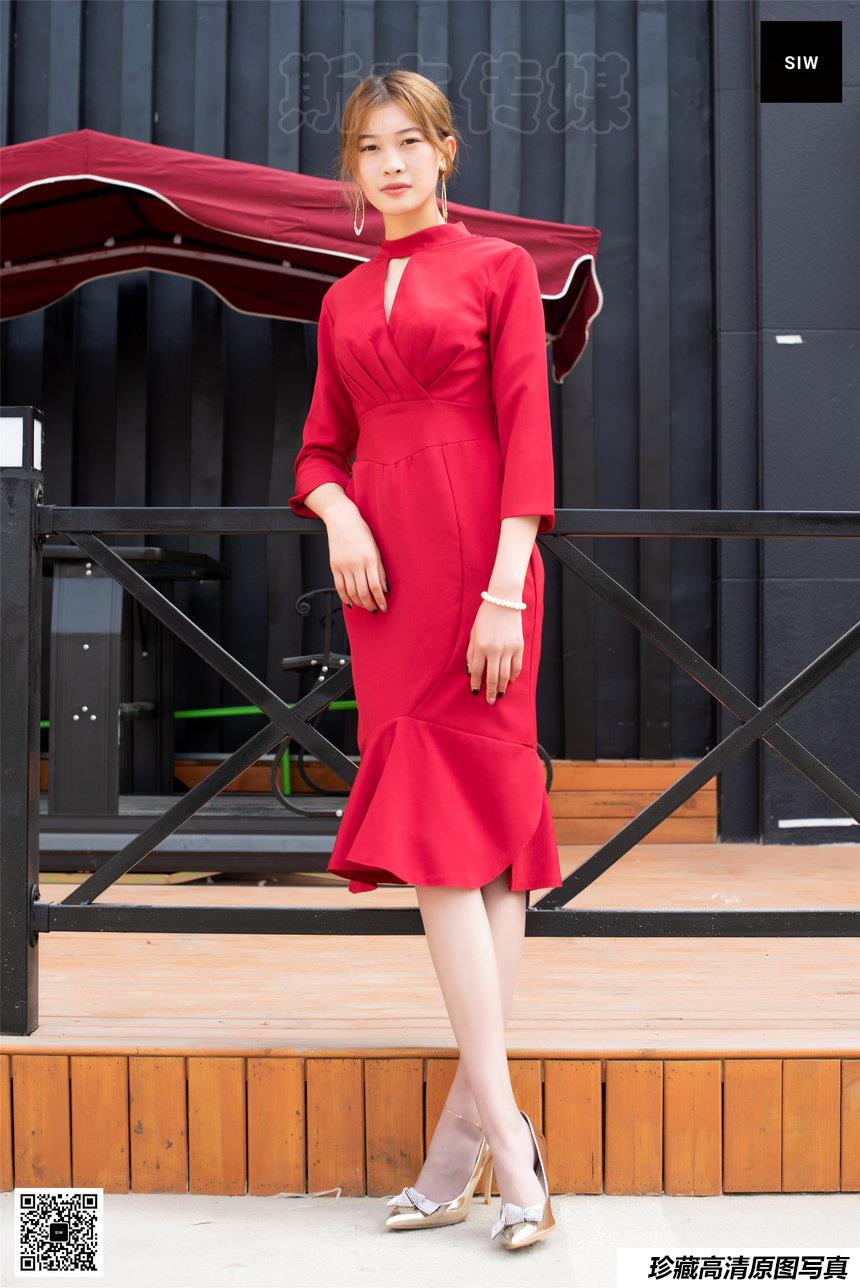 SIW斯文传媒 047 火红立领七分袖别致鱼尾裙 - 新芳 [65P-152M]