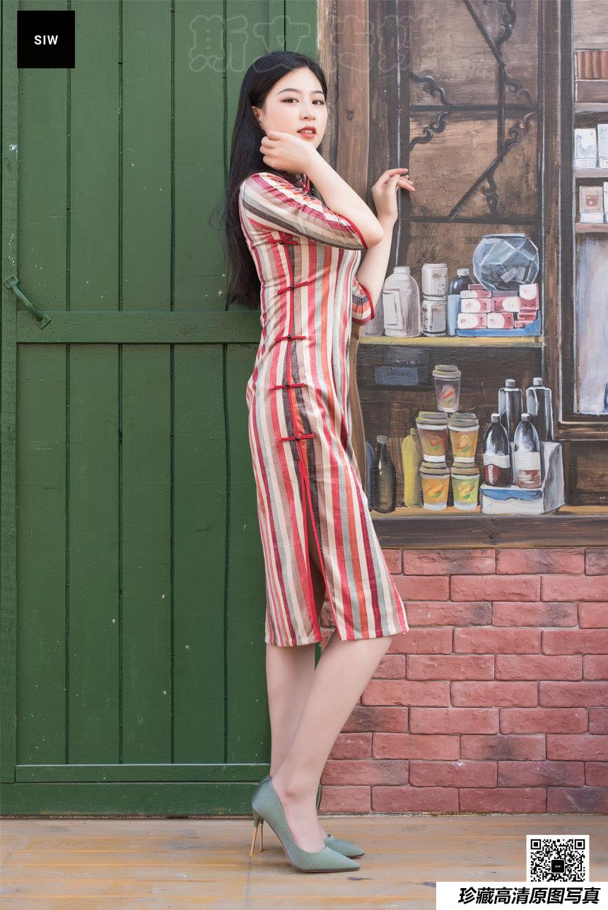 SIW斯文传媒 042 复古时尚彩条韵味绸缎旗袍 - 小谈 [61P-151M]