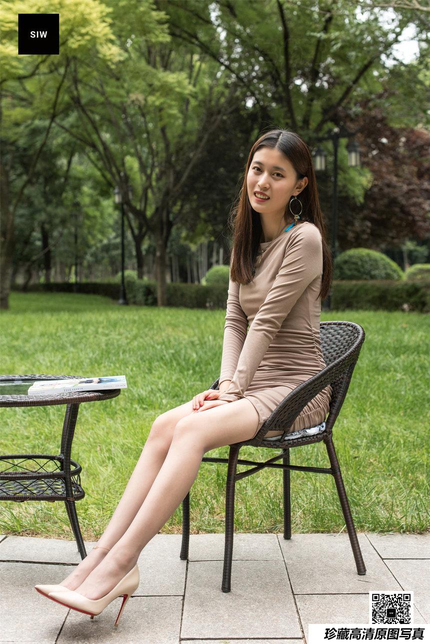 SIW斯文传媒 033 韩版长袖修身褶皱包臀针织连衣裙 - 甄真 [60P-205M]