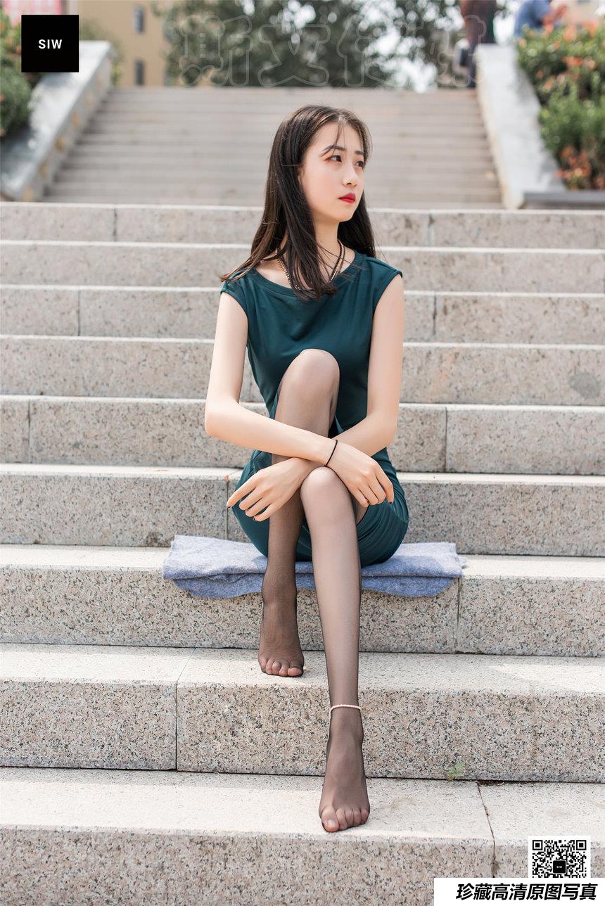 SIW斯文传媒 082 水岸沉思 - 雯静 [70P-200M]