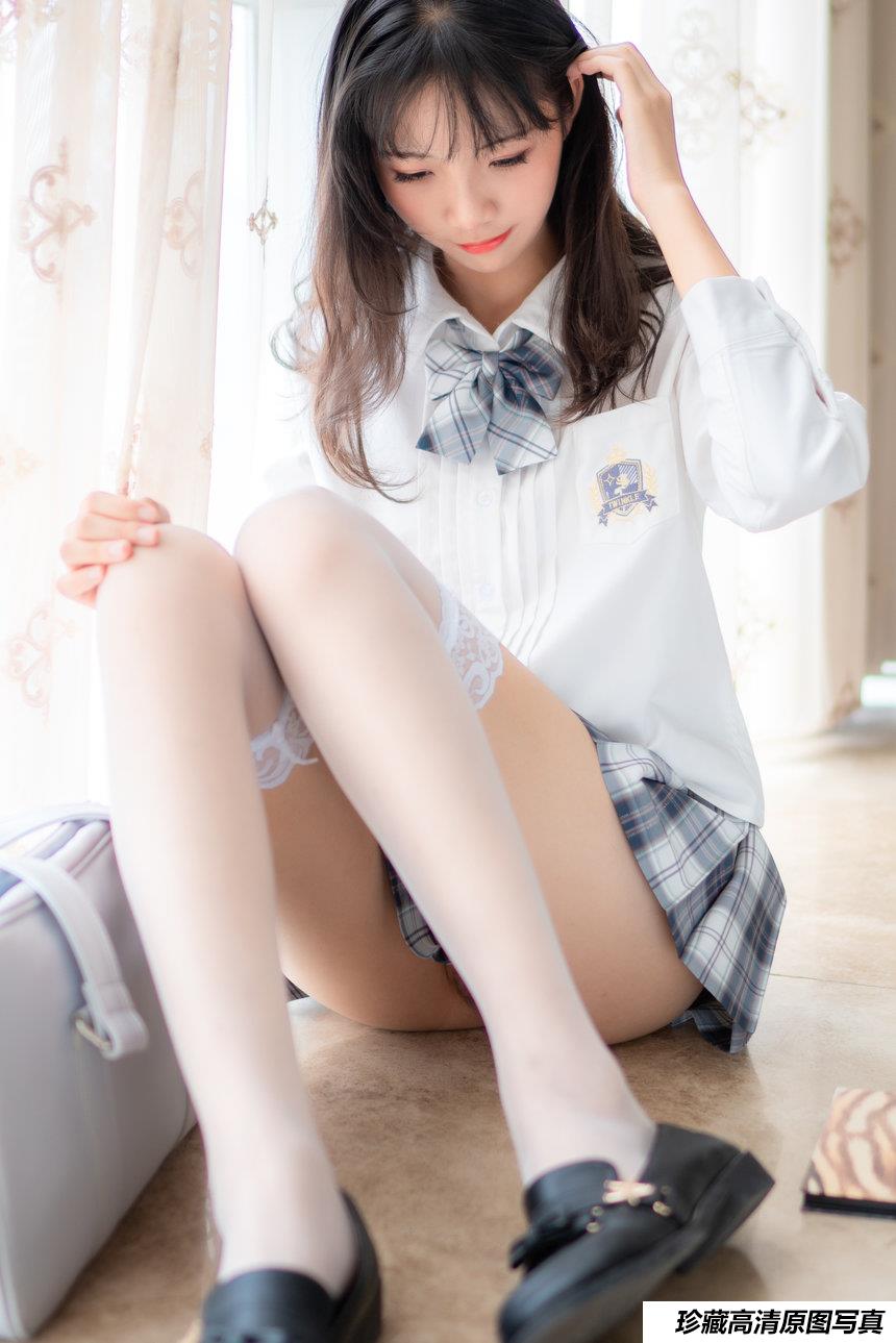 西瓜少女 NO.018    JK格子裙[23P-150M]-绅士图