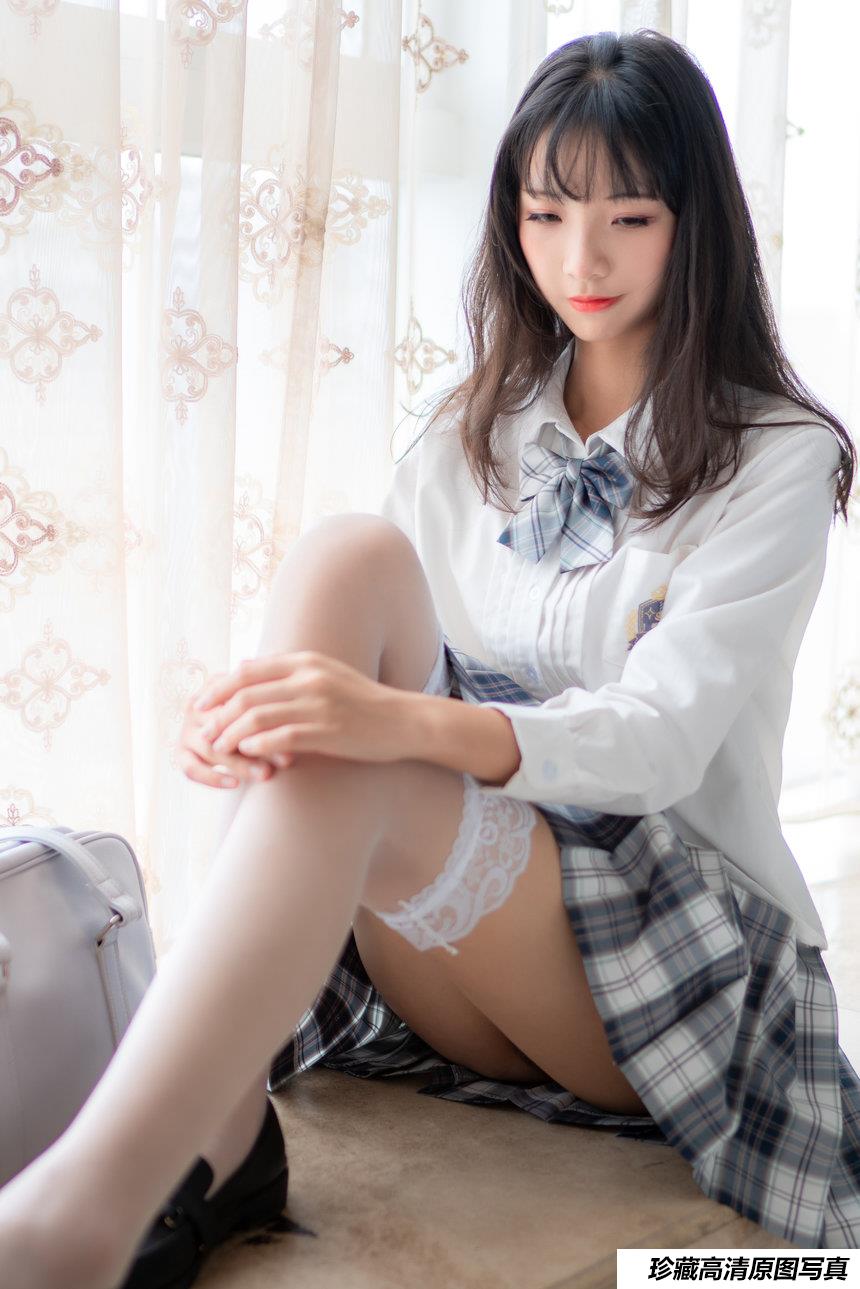 西瓜少女 NO.018    JK格子裙[23P-150M]