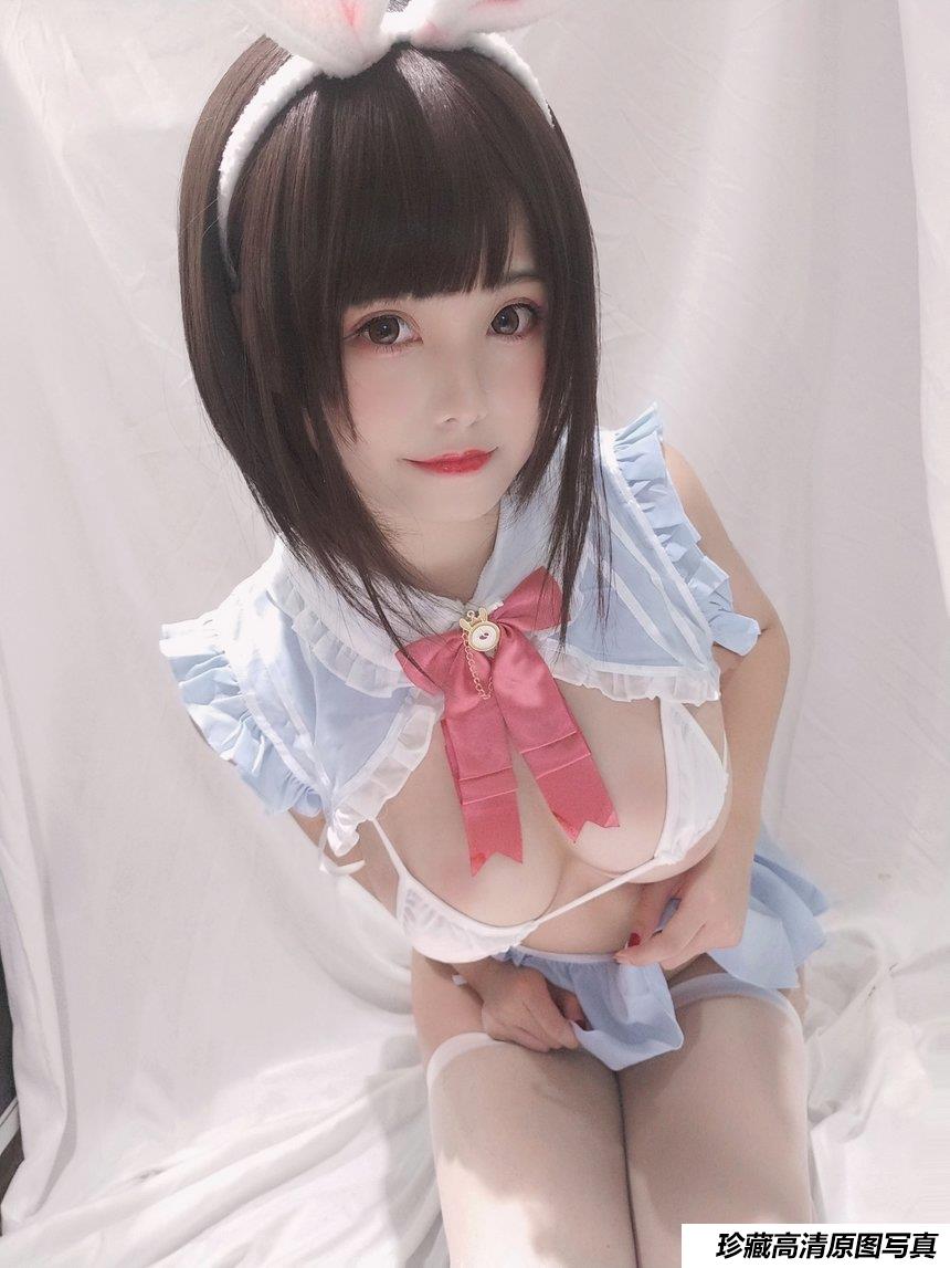 蜜汁猫裘 NO.032 小白兔自拍档 [30P+3V-95.7MB]