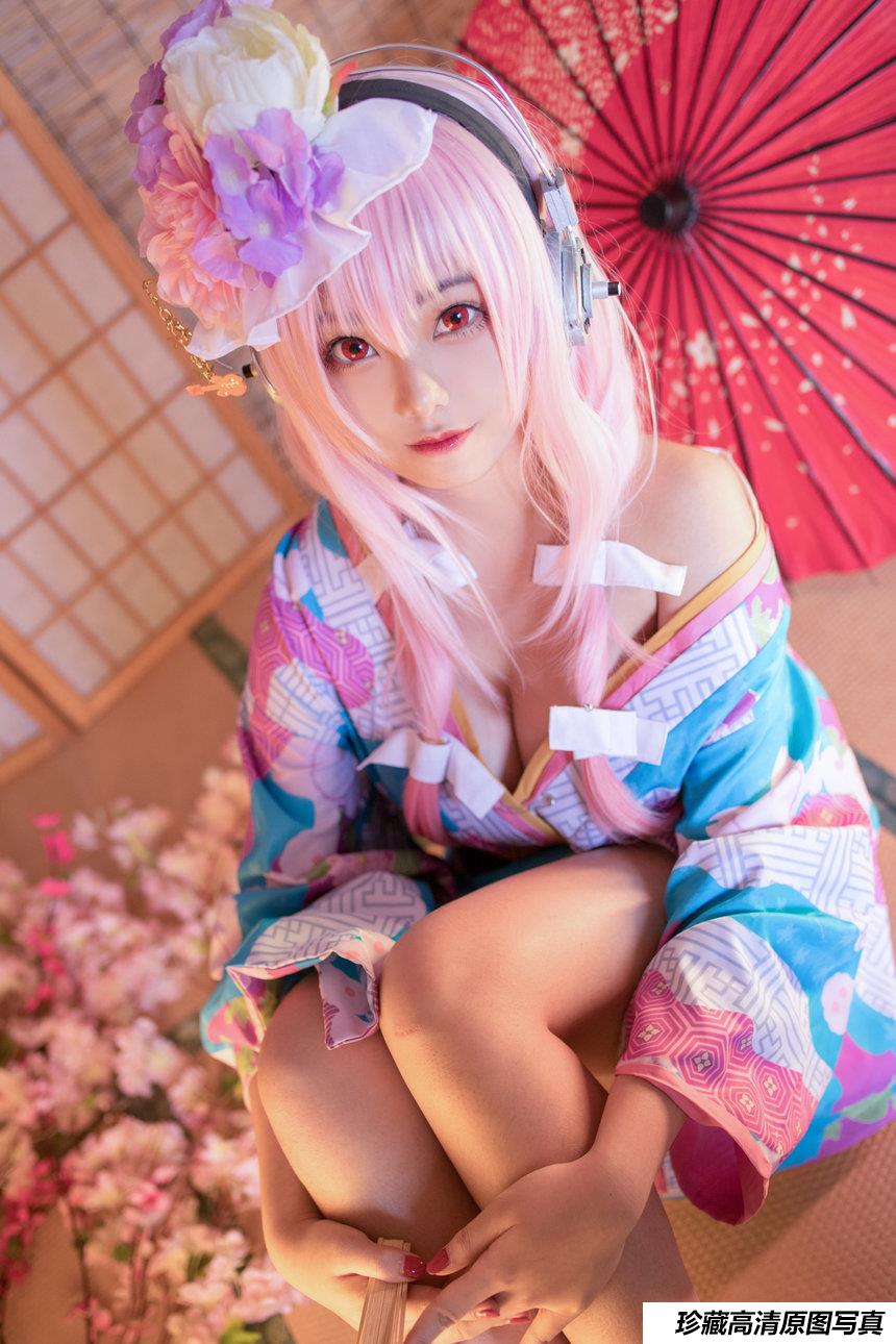 蜜汁猫裘 NO.023 索尼子和服 [19P-353MB]