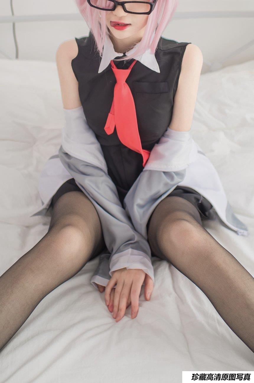 南桃Momoko NO.24 玛修制服 [29P-34MB]