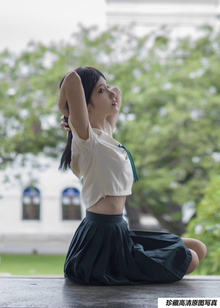 南桃Momoko NO.38 绿jk [14P-27MB]