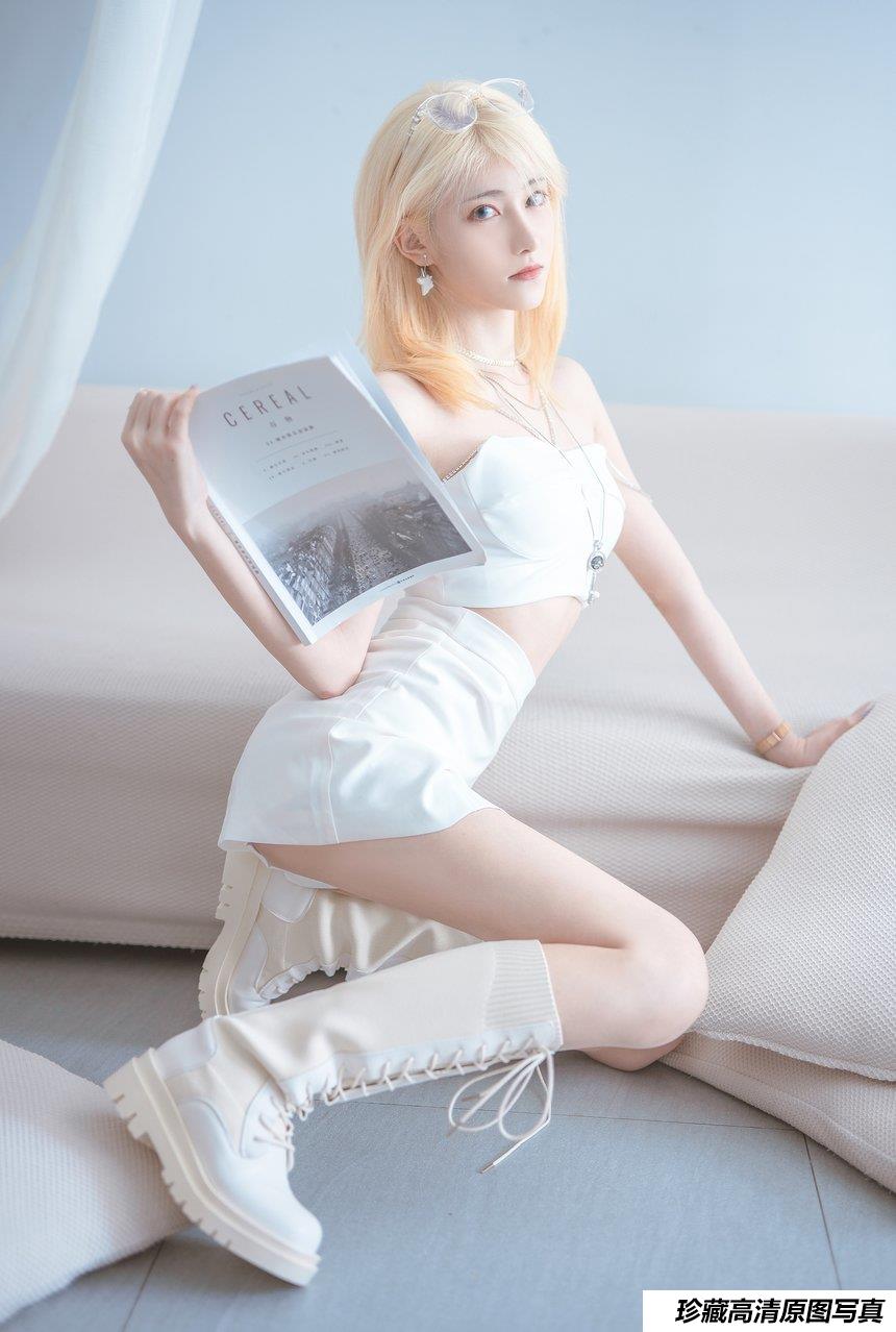 南桃Momoko NO.74 白色制服 [9P-25MB]