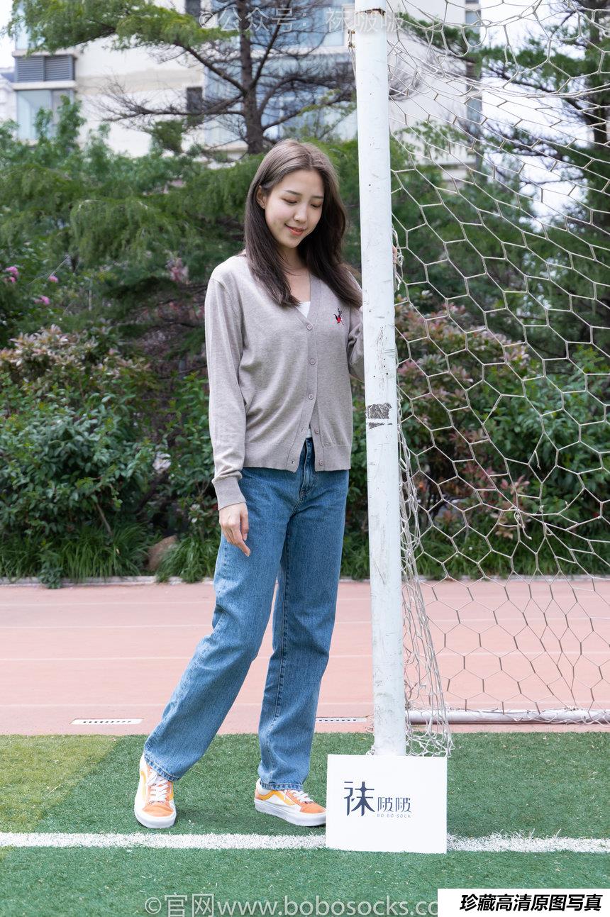 [BoBoSocks袜啵啵]NO.004 泡芙-vans帆布鞋、白棉袜、裸足[127P+1V／3.25GB]