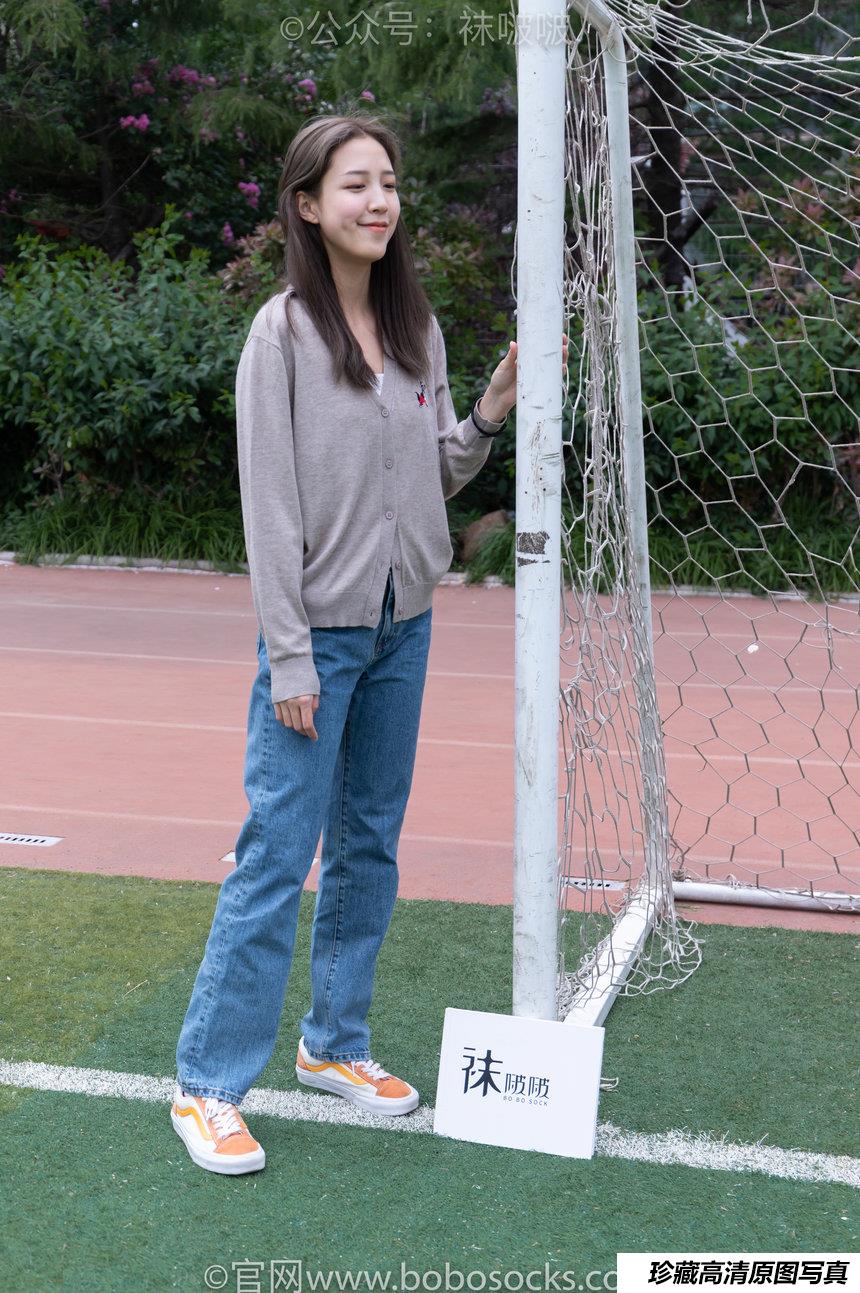 [BoBoSocks袜啵啵]NO.004 泡芙-vans帆布鞋、白棉袜、裸足[127P+1V／3.25GB]