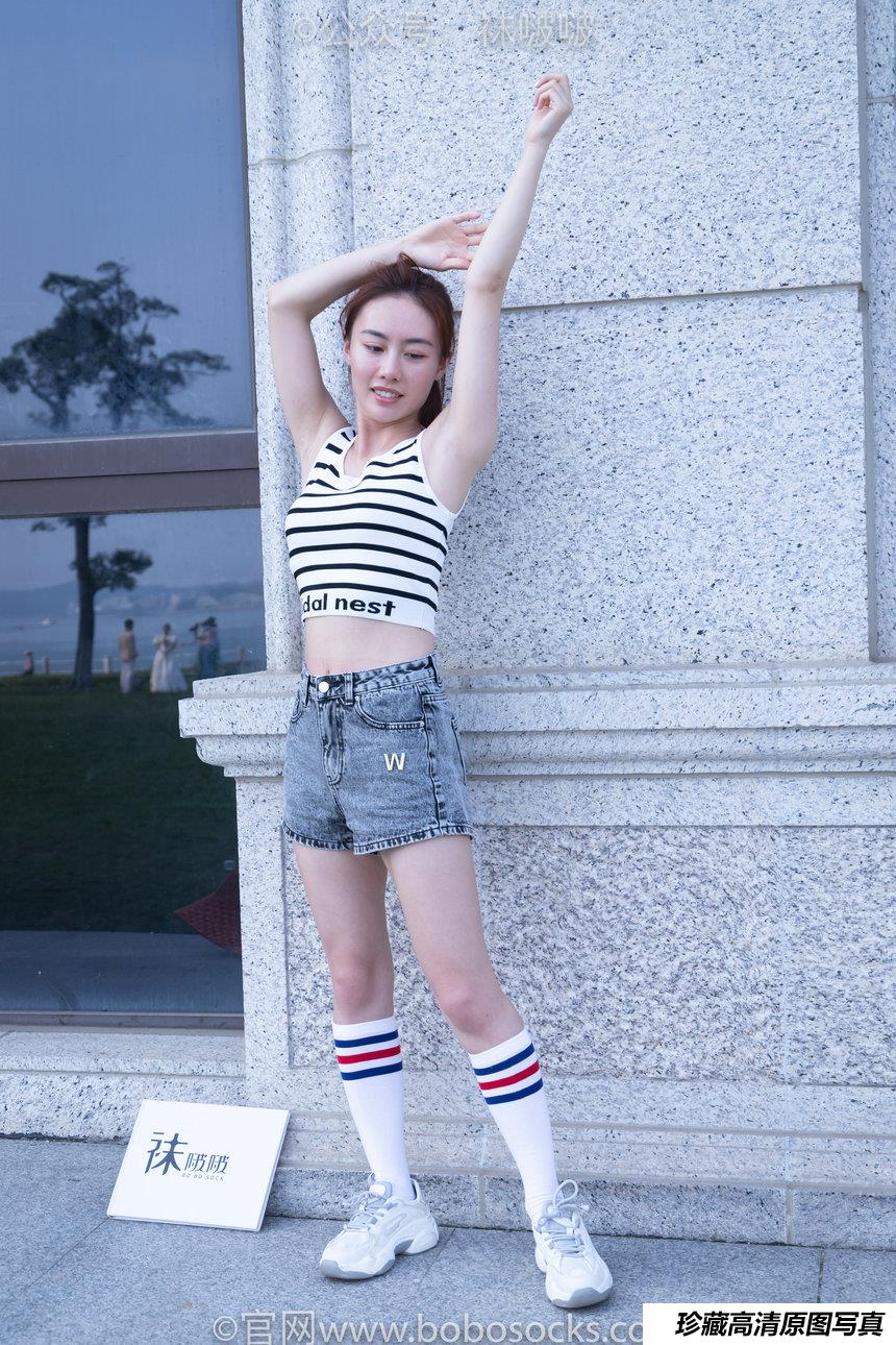 [BoBoSocks袜啵啵]NO.006 小米-运动鞋、白色小腿袜、裸足[130P+1V／3.51GB]