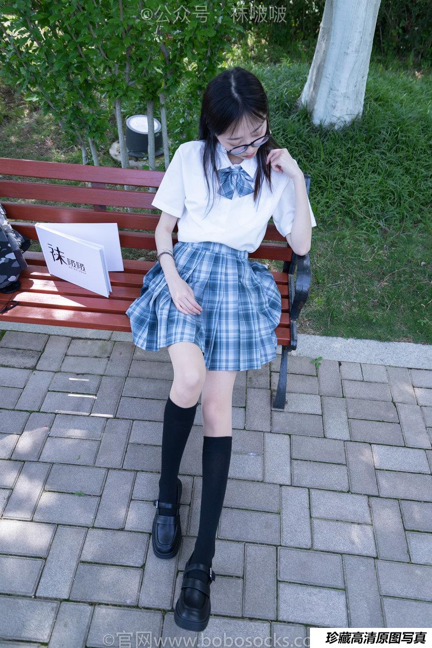 [BoBoSocks袜啵啵]NO.007 稚予-JK制服、皮鞋、黑色中筒棉袜、肉丝[143P+1V／3.48GB]
