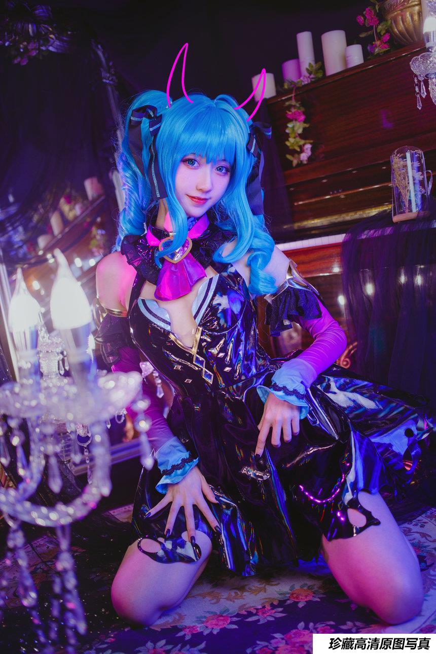 木绵绵OwO - NO.68 miku小恶魔 [19P-221MB]