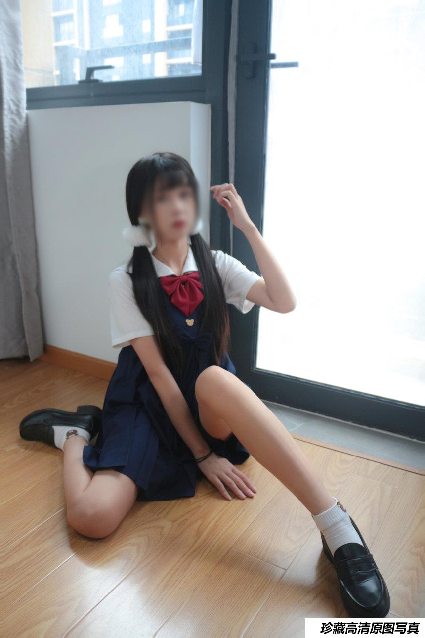 是暖暖呀 - NO.02 楼道阳光 [13P-80MB]