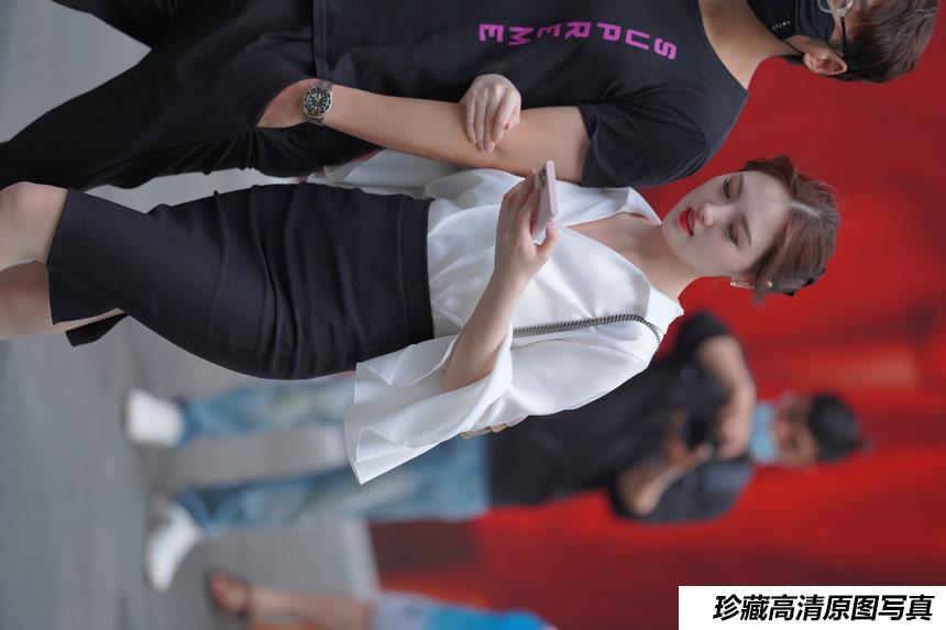 都市丽人黑色职业裙美女 [103P+1V-1.42G]