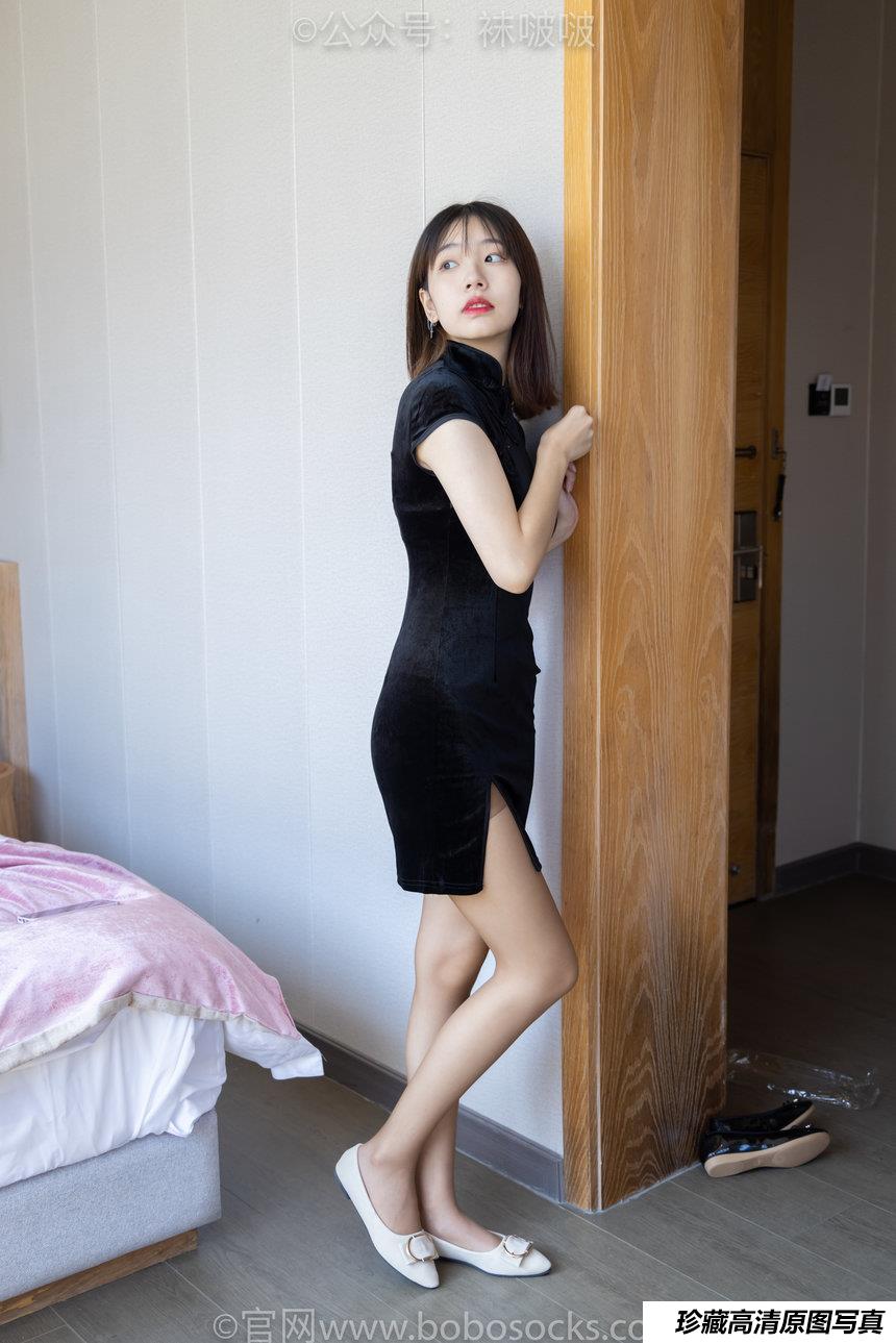 [BoBoSocks袜啵啵] NO.035 小甜豆-平底鞋、薄灰丝、薄咖啡丝 [133P 1V 6.07G]