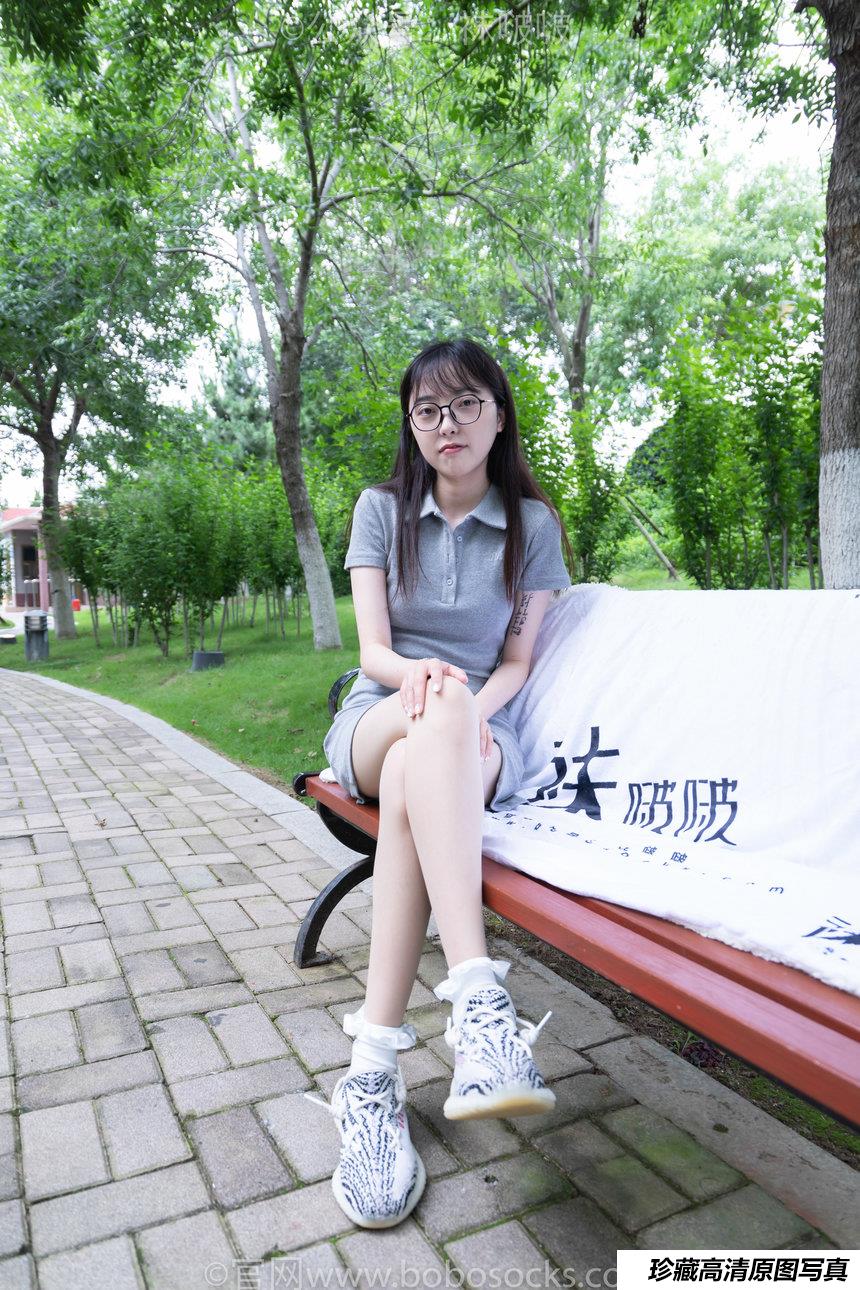 [BoBoSocks袜啵啵]NO.019 稚予-椰子、白棉袜、肉丝[147P+1V／3.48GB]