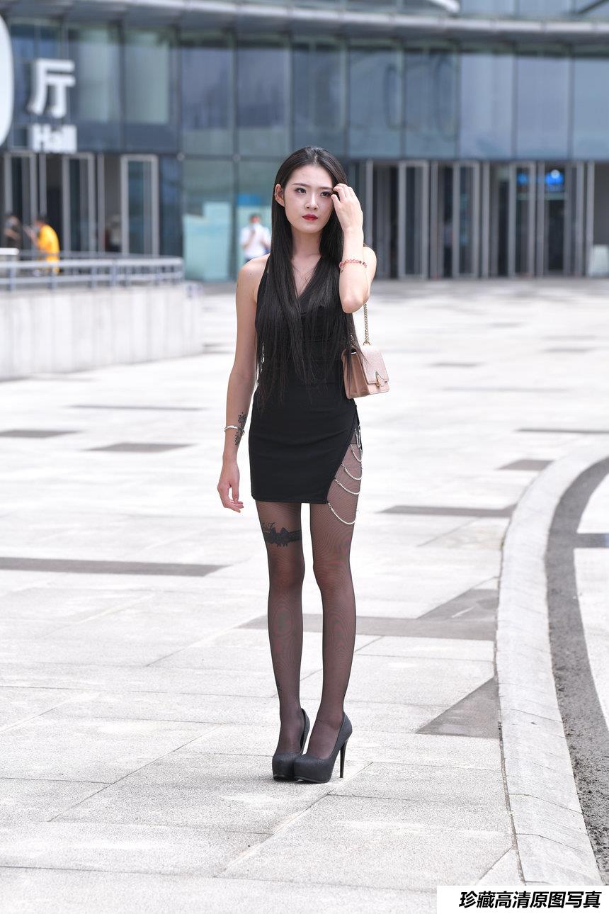 都市丽人黑丝小姐姐 [144P+2V-4.27G]