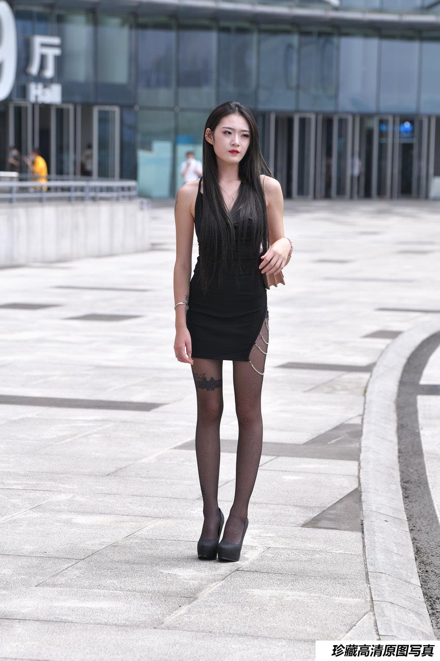 都市丽人黑丝小姐姐 [144P+2V-4.27G]