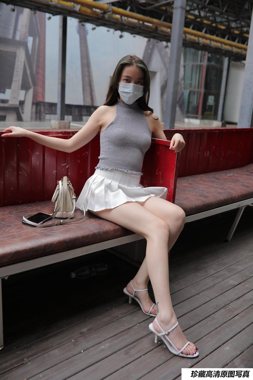 都市丽人迷人的百褶裙女孩 [274P+3V-7.25G]