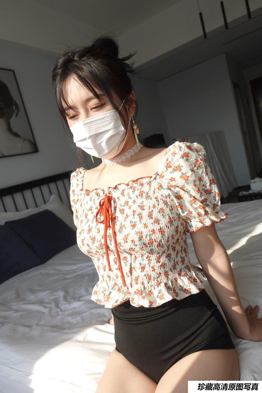 [ROSI口罩系列]2022.03.27 NO.2114 [97+1P／126MB]