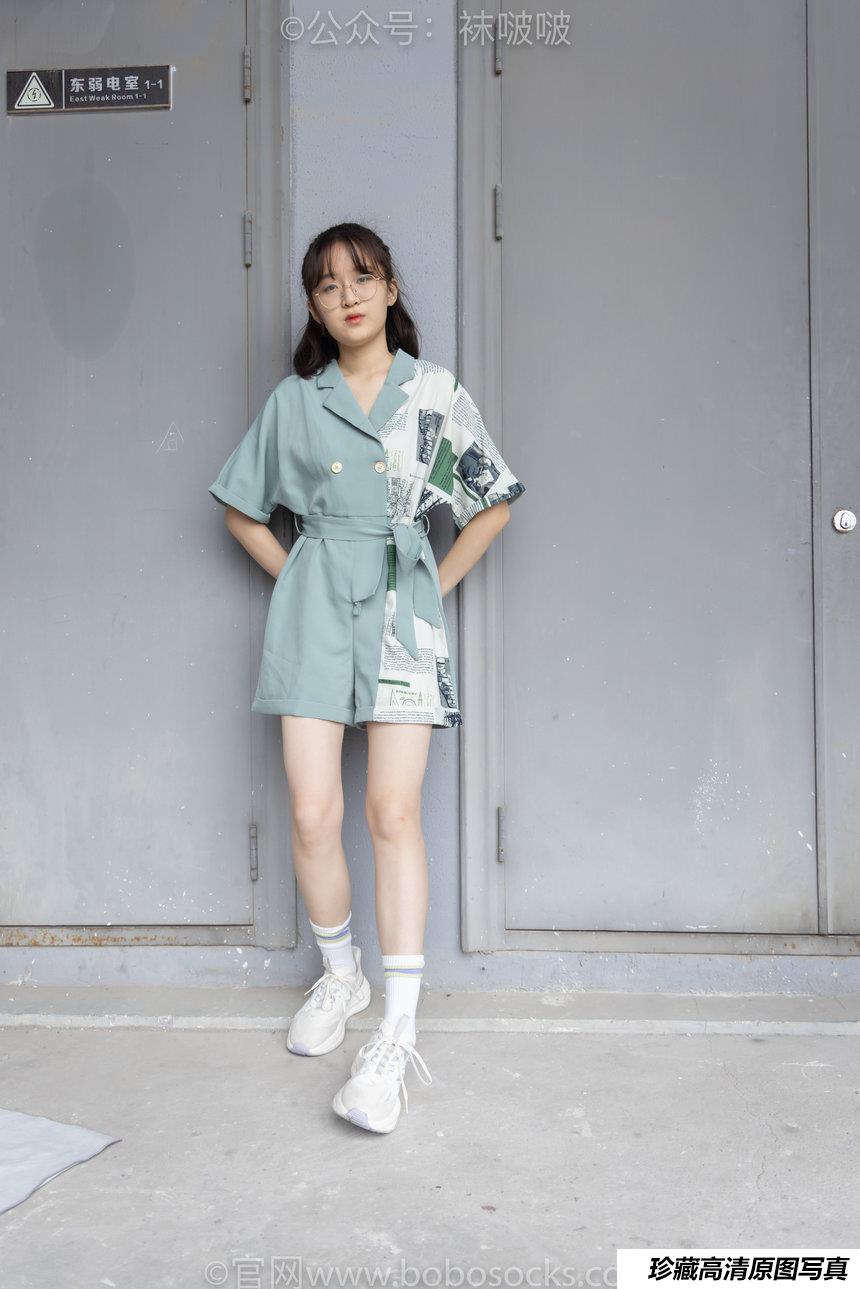 [BoBoSocks袜啵啵]NO.025 熊熊-安踏运动鞋、白色棉袜（踩脏）、裸足[146P+1V／5.23GB]-绅士图