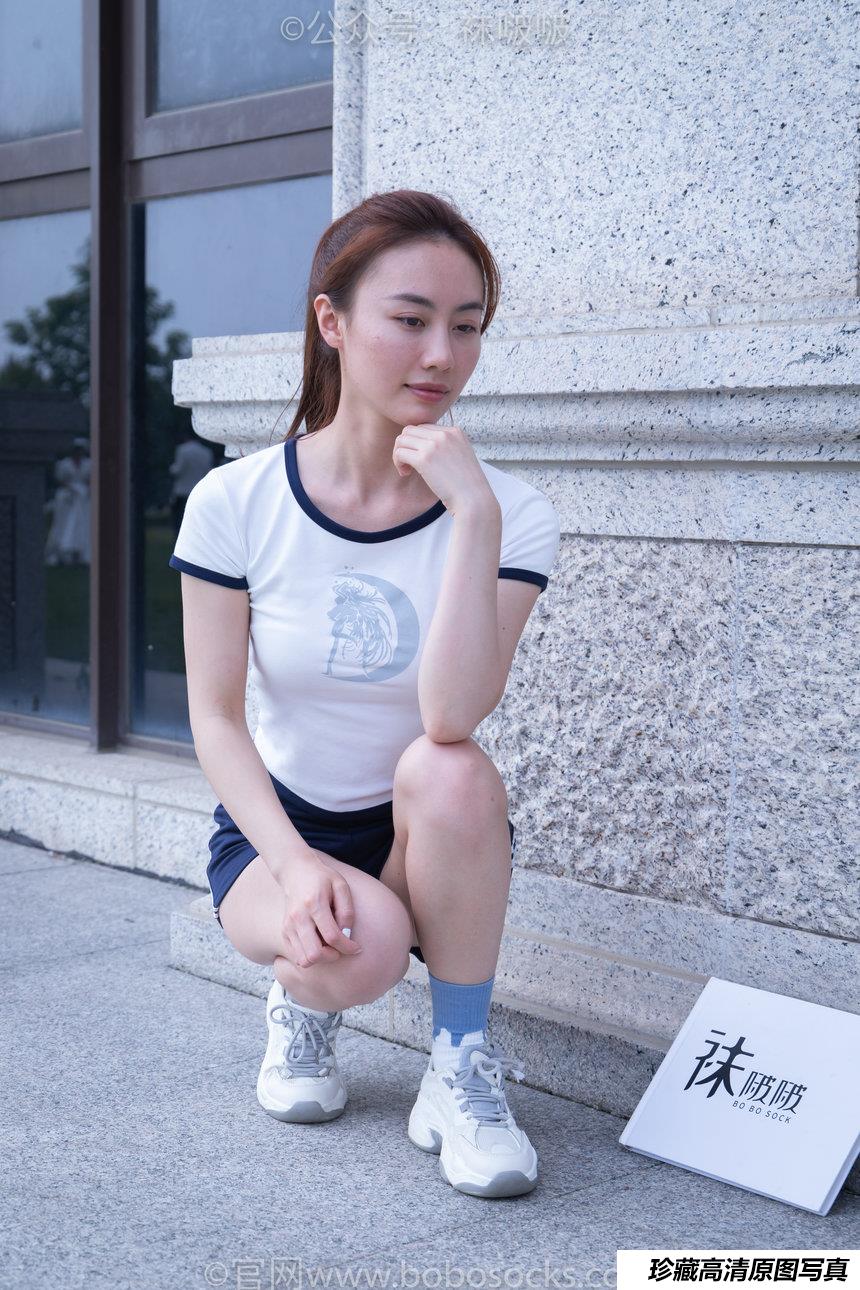 [BoBoSocks袜啵啵]NO.028 小米-运动鞋、白棉袜、裸足[133P+1V／6.50GB]