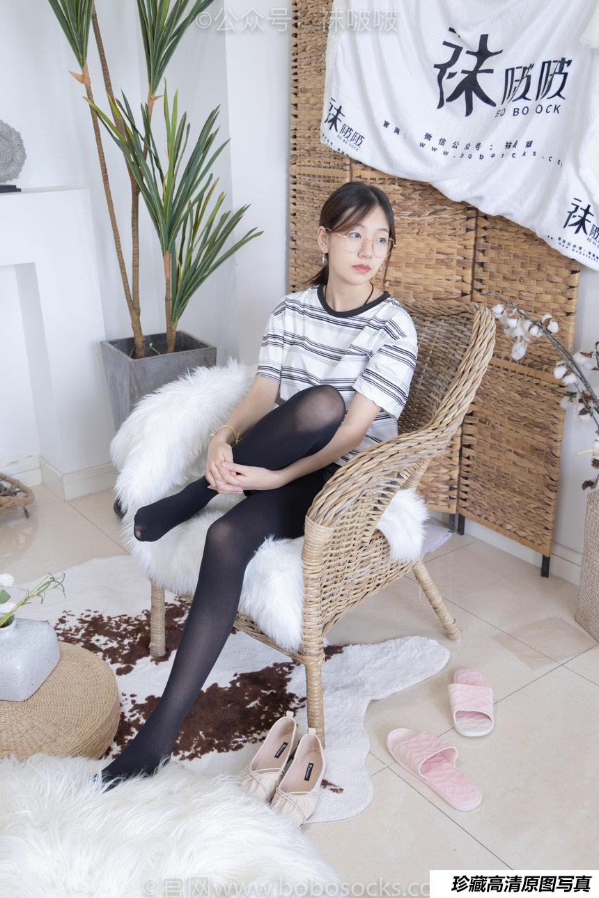 [BoBoSocks袜啵啵]NO.029 小甜豆-平底鞋、厚黑丝、厚肉丝、踩饼干剧情[144P+1V／4.08GB]