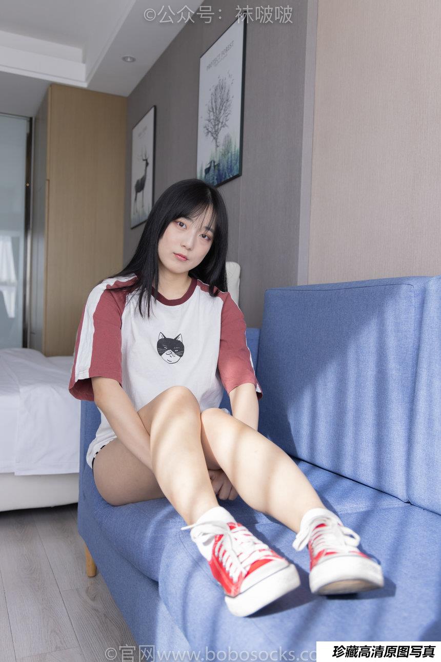 [BoBoSocks袜啵啵]NO.036 菠萝-帆布鞋、白棉袜、裸足[138P+1V／6.73GB]