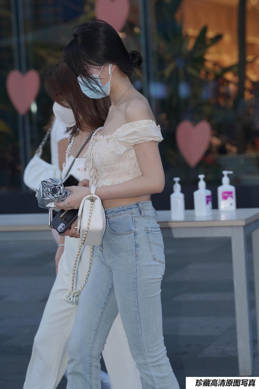 都市丽人紧牛长腿 【87P-1.38G】