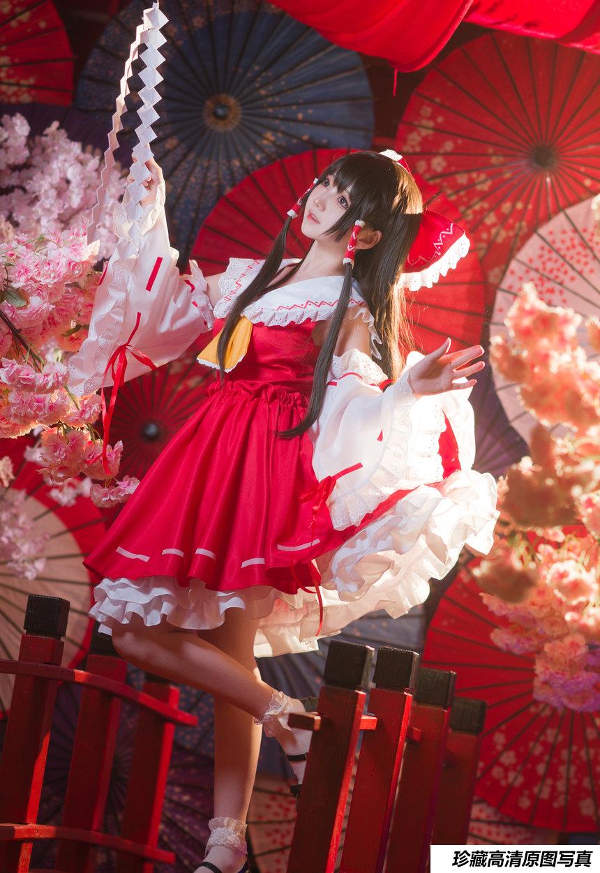 Akisoso秋楚楚 - NO.25 博丽灵梦 [12P-115MB]