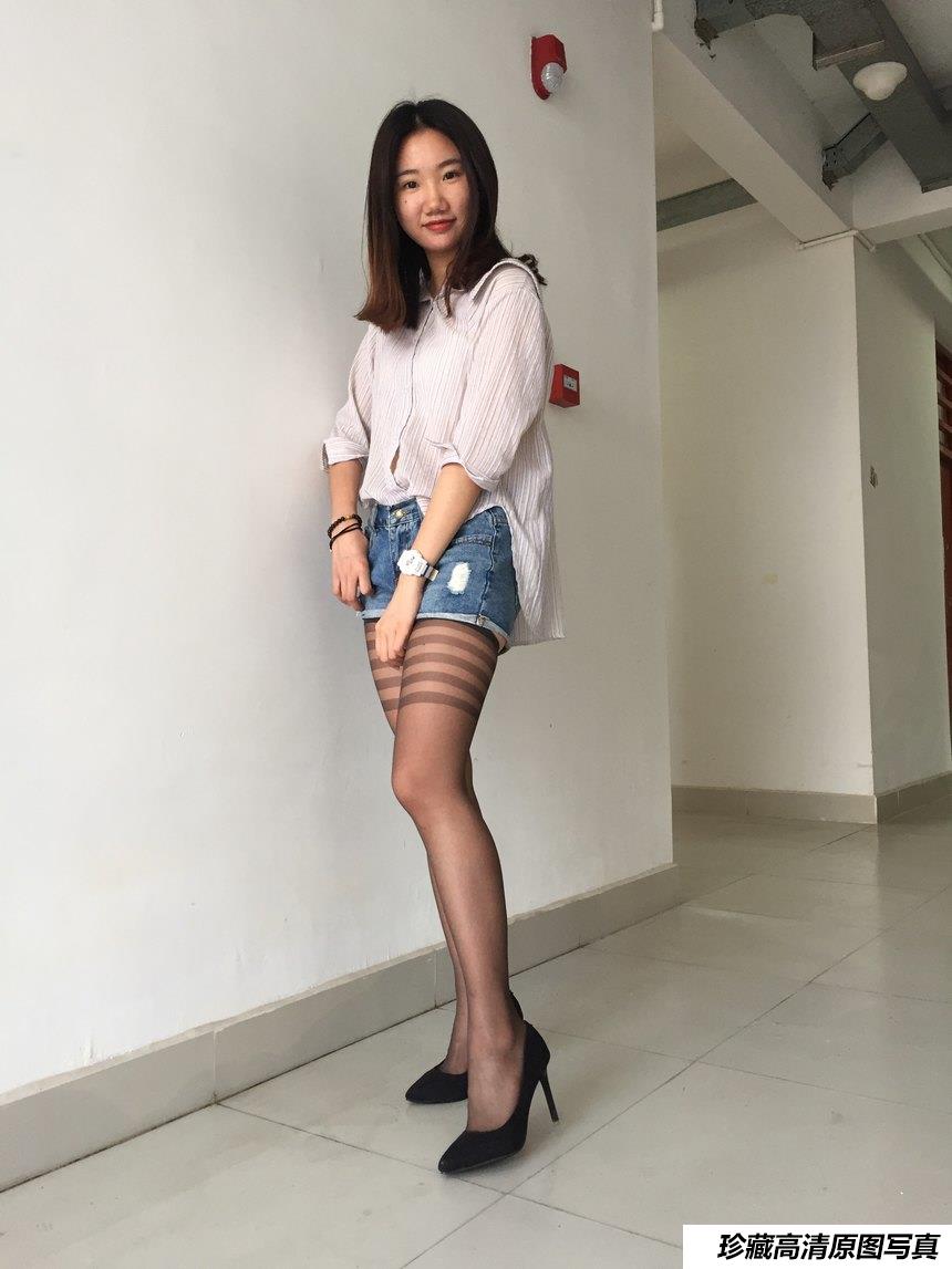 学妹校园寝室短丝系列039期 雨涵[66P／71.8MB]