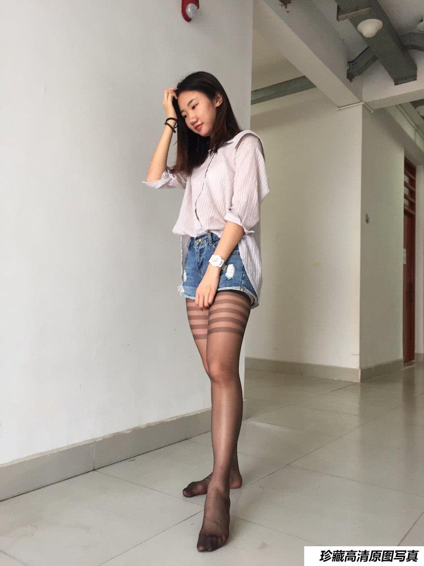 学妹校园寝室短丝系列039期 雨涵[66P／71.8MB]