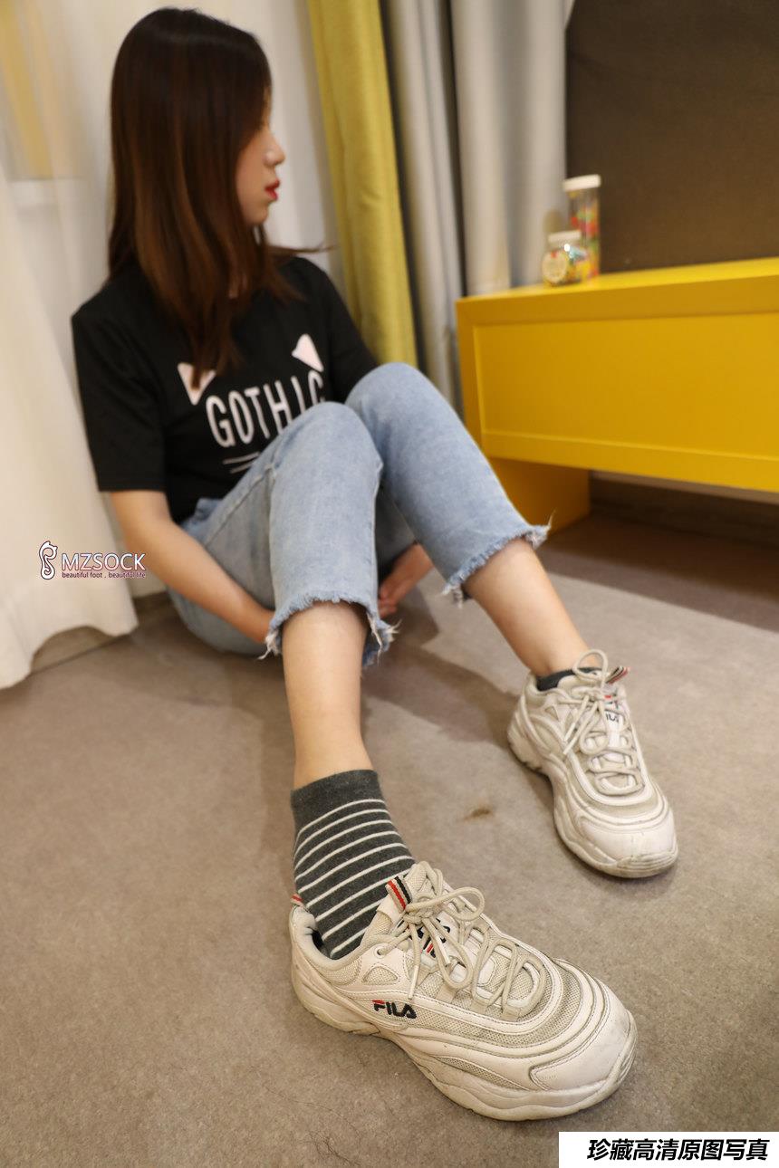 [MZSOCK]爱美足 NO.078 小怡[66P／240MB]