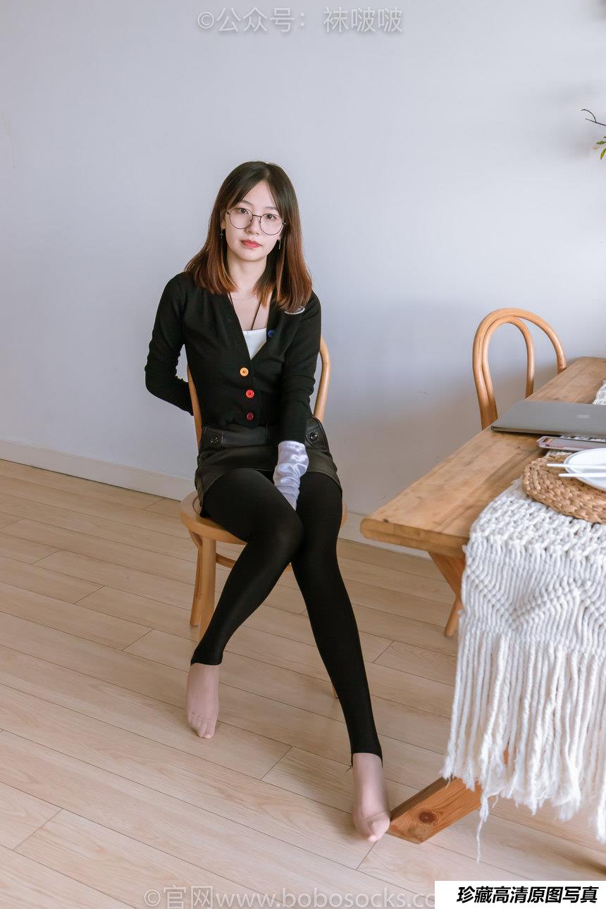 [BoBoSocks袜啵啵]NO.041 小甜豆-高跟长靴、黑色踩脚裤、肉丝[140P+1V／6.16GB]