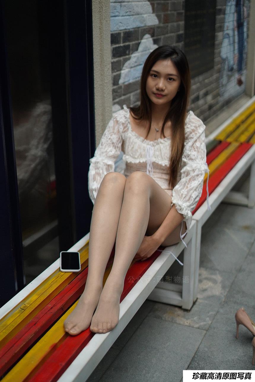 [萌甜物语] 2021.12.16 XM214《笑笑的小碎花-笑笑》 [87+1P+1V-672M]