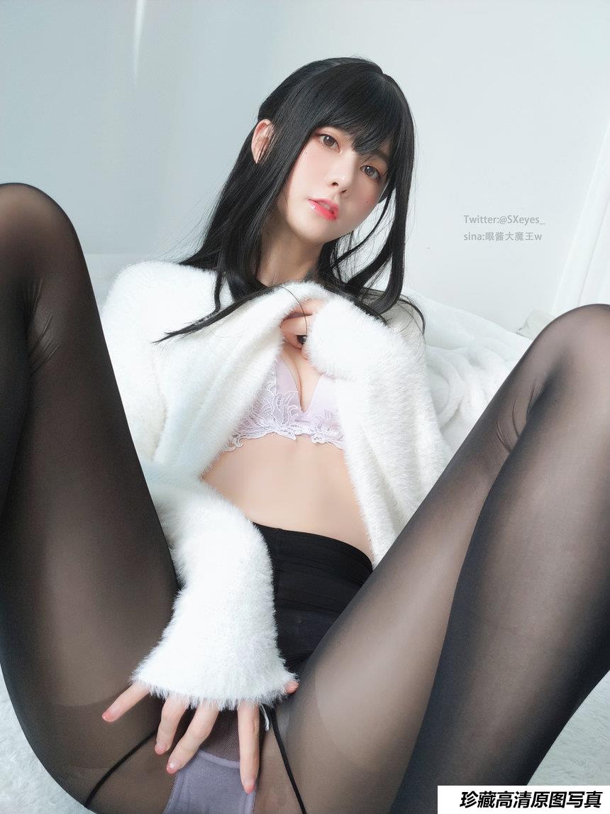 眼酱大魔王w 65套写真合集 【65套-8.8G】