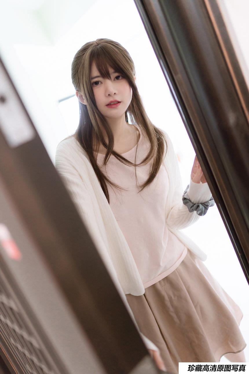 眼酱大魔王w 65套写真合集 【65套-8.8G】