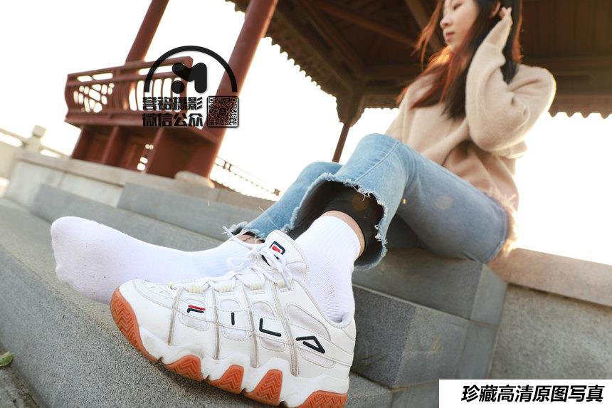 [誉铭传媒]袜足摄影 2021年 NO.003[82P+1V／1.03GB]