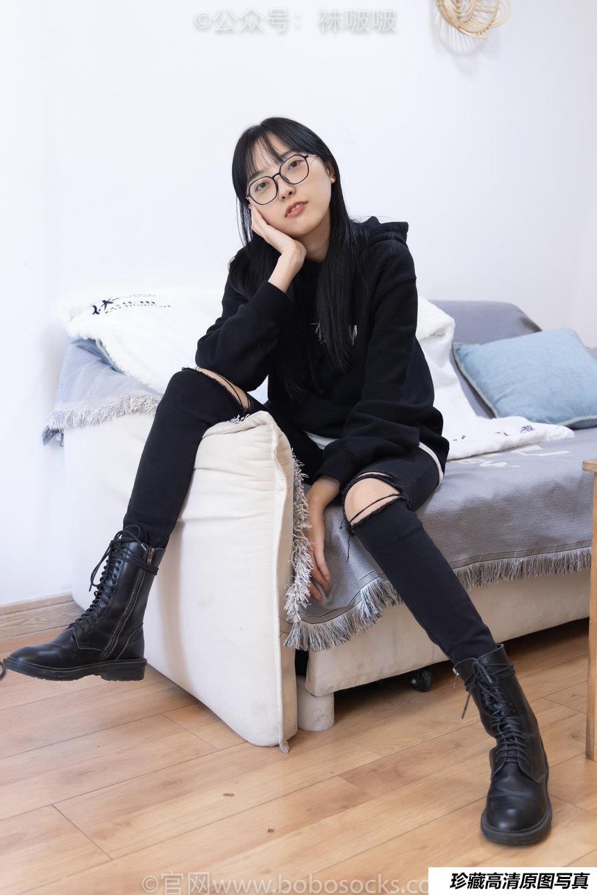 [BoBoSocks袜啵啵]NO.061 稚予-短靴、白棉袜、裸足[145P+1V／6.96GB]